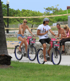 Real Madrid star Sami Khadira and his German model girlfriend Lena Gercke are all over each other while frolicking on the beach in Miami
In This Album: Bikes, Real-Madrid, Lena Gercke 