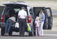 Exclusive... Julia Roberts And Family Arriving In Hawaii