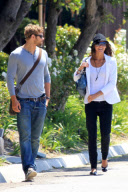 *EXCLUSIVE* Kellan Lutz and Sharni Vinson go Apartment Hunting [NO Canada, Germany, Austria]