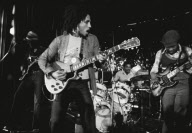 2012 - Marley - Movie Set