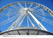 CPE/Victoria Beckham riding the Big Wheel - Paris