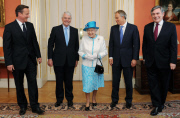 Cameron hosts Diamond Jubilee lunch