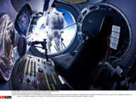 USA: Red Bull Stratos, Felix Baumgartner 2nd test flight