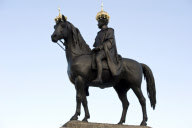 Mayor of London presents Hatwalk, a makeover for Trafalgar Square, London,Britain - 30 Jul 2012