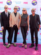Stars arrive for the Teen Choice Awards [NO Germany, Austria]