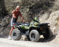 EXCLUSIVO.Los hijos de Thierry Roussel grave accidente en Ibiza.