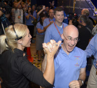 Curiosity lands on Mars