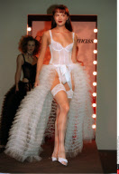 PARIS/ INTERNATIONAL UNDERWEAR SHOW :     CHANTAL THOMASS