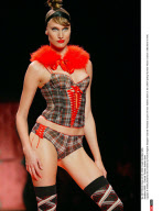 PARIS  : Chantal Thomas fashion show