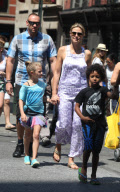 Heidi Klum Takes Her Kids To The Park And Then For Pinkberry Yogurt