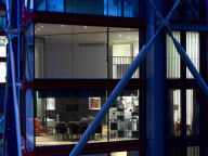 NEO BANKSIDE, LONDON, UNITED KINGDOM, 2011