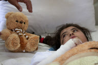 Twin Earthquakes Kill Hundreds in Iran