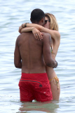 Doutzen Kroes and Sunnery James : Ocean Love