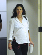 A Very Pregnant Drew Barrymore And Will Kopelman Leave The Doctors