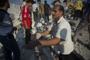 Airstrike kills 30 in Aleppo