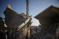Airstrike kills 30 in Aleppo