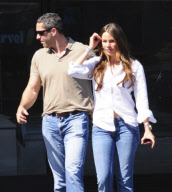 Sofia Vergara And Nick Loeb Get Carvel Ice Cream