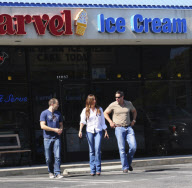 Sofia Vergara And Nick Loeb Get Carvel Ice Cream