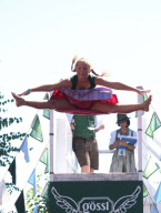 Dirndlflugtag in Salzburg