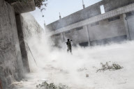 Battle for control of Aleppo continues