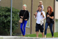 *EXCLUSIVE* Diane Kruger lunches with Joshua Jackson's sister and niece [NO Canada, Germany, Austria]