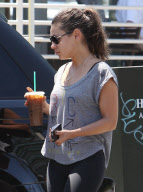 EXCLUSIVE Mila Kunis gets Starbucks with bad acne NO MAKEUP