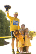 US Anti-Doping Agency To Strip Lance Armstrong of 7 Tour Titles