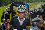 Lance Armstrong races in Aspen