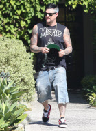 Joel Madden Gets A Fresh New Do