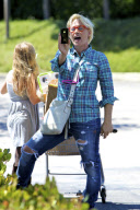 Patricia Arquette Gets Groceries With Daughter Harlow