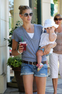 *EXCLUSIVE* Victoria Prince steps out with Jordan Federline and family