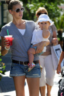 *EXCLUSIVE* Victoria Prince steps out with Jordan Federline and family