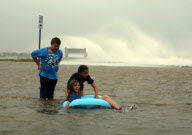 LA: NEW ORLEANS PREPARES FOR HURRICANE ISAAC