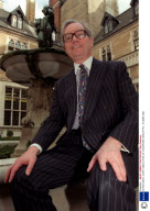 CHRIS GENT, CHIEF EXECUTIVE OF VODAFONE GROUP Plc - 07 MAR 2001