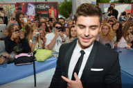 "AT ANY PRICE" premiere - Venice