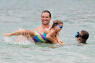 Exclusive... Peter Facinelli Gives His Girls A Memorable Hawaiian Vacation