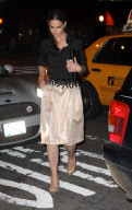 Katie Holmes takes a cab home