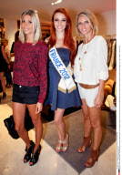 Paris : "VOGUE Fashion Night Out"