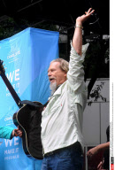 USA: Jeff Bridges at Pre_Democratic Convention Festivities