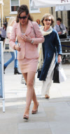 EXC : TARA PALMER TOMKINSON IN CHELSEA!