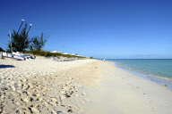 Natalie Portman Vacations With Benjamin And Alph In Turks And Caicos