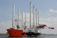 Australian Navy transport new battleship using one of the superships of Dockwise - Aug 2012