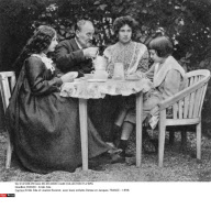 FRANCE : Emile Zola