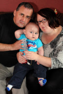 Clair und Kenneth Walker mit Sohn Brayden