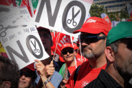 Thousands of Spaniards take it to the streets in Madrid