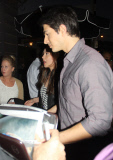 Brandon Routh arriving at the pre-Emmy party held at Greystone Manor