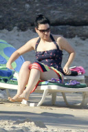 *EXCLUSIVE* Amy Lee and Evanescence relax by the beach in Rio