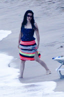 *EXCLUSIVE* Amy Lee and Evanescence relax by the beach in Rio - Part 2