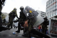 Anti-Merkel protests rock Athens