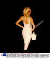 Supermodel Linda Evangelista Pictured On The Catwalk Wearing Versace In Milan Linda Evangelista (born May 10 1965) Is A Canadian Model. She Has Been Featured On Over 600 Magazine Covers. Evangelista Is Mostly Known For Being The Longtime Muse Of Phot